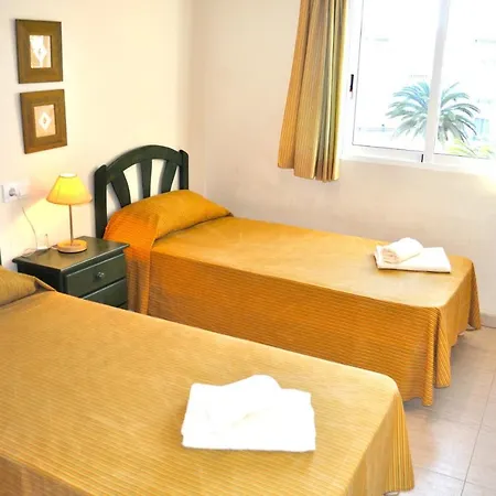 Apartament Palm Beach, 2 Dormitorios, Playa 50m, By Bookindenia Denia