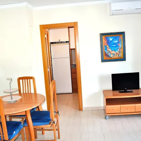 Apartman Palm Beach, 2 Dormitorios, Playa 50m, By Bookindenia *
