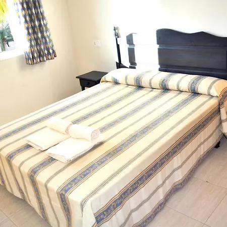 Palm Beach, 2 Dormitorios, Playa 50m, By Bookindenia Denia